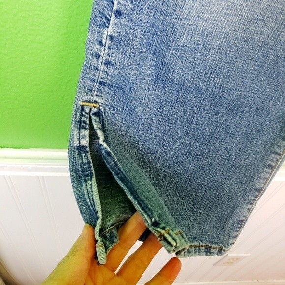 Lucky Brand Dungrees Custom E Crop capri Denim Jeans Size 6/28 - Picture 9 of 10